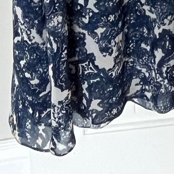 Vince Camuto Maxi Dress - Size 8 - Picture 4 of 5